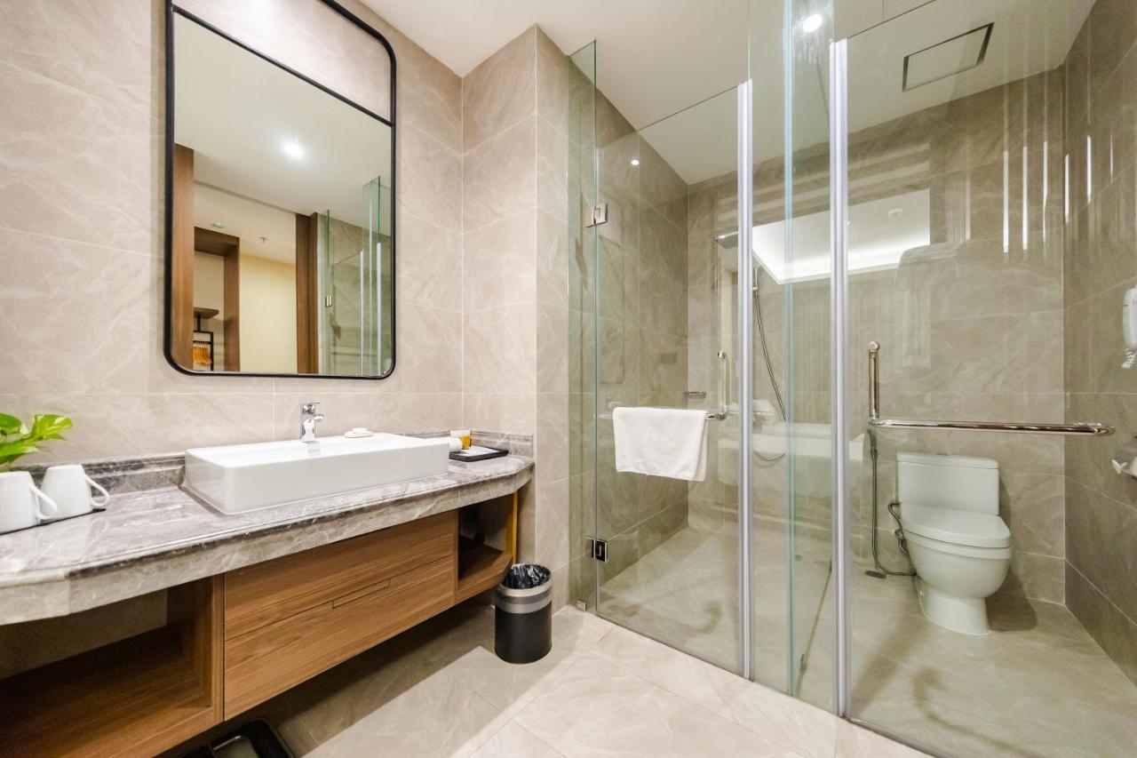 Muong Thanh Luxury Ha Long Centre Hotel Exterior foto